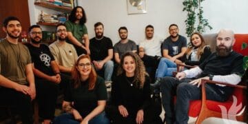 Ministério Zoe apresenta o single “Honra e Glória”