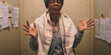 ‘Somos falhos, mas Deus é sempre constante’, ensina atriz de famoso filme cristão