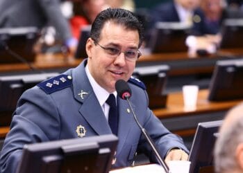 Projeto quer tornar crime ‘charlatanismo religioso’ e a prática de ‘falsos milagres’