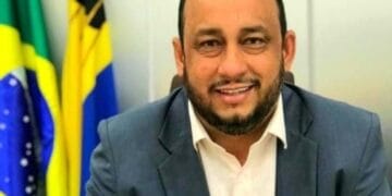 Vereador Wanoel Martins pede mais médicos para baixo madeira