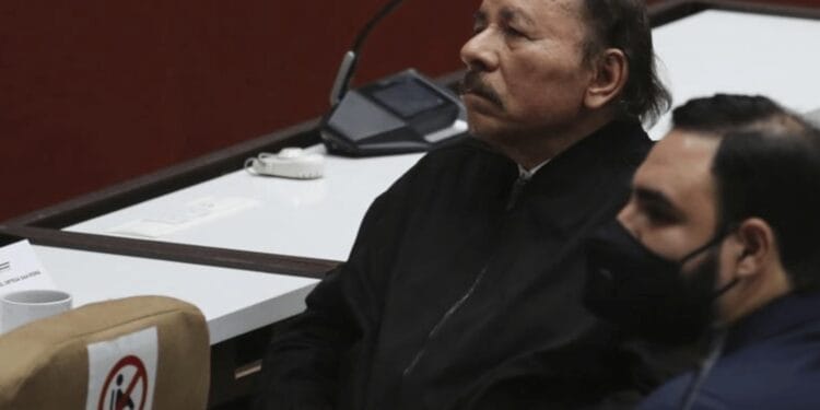 Nicarágua decide enviar 12 padres que estavam presos para exílio em Roma