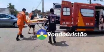 Acidente entre carro e moto deixa três vítimas na Capital