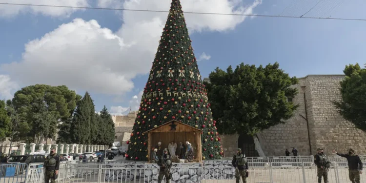 Belém, cidade onde Jesus nasceu, cancela celebrações de Natal devido ao conflito entre Israel e Hamas.