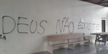 Cresce vandalismo contra igrejas por todo o país