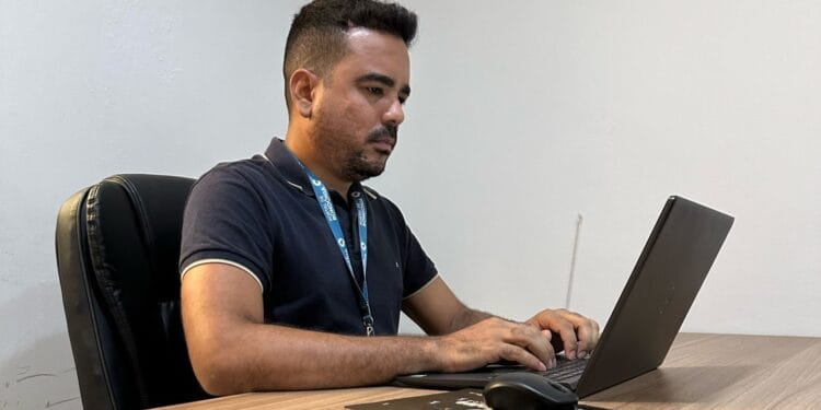Jornalista Raildo Sales é finalista do Prêmio Ameron de Jornalismo 2023