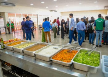 Restaurante ‘Prato Fácil’ é inaugurado em Porto Velho com o valor de 2,00 cada refeição