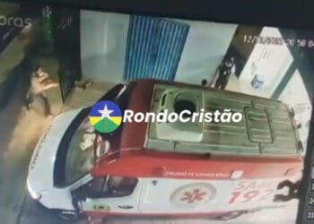 VÍDEO: Vigilante tem arma roubada por dois bandidos na UPA sul de Porto Velho