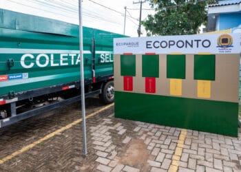 Primeiro Ecoponto e um caminhão,foram entregues pela Prefeitura de Porto Velho, para coletar material e levá-lo aos catadores