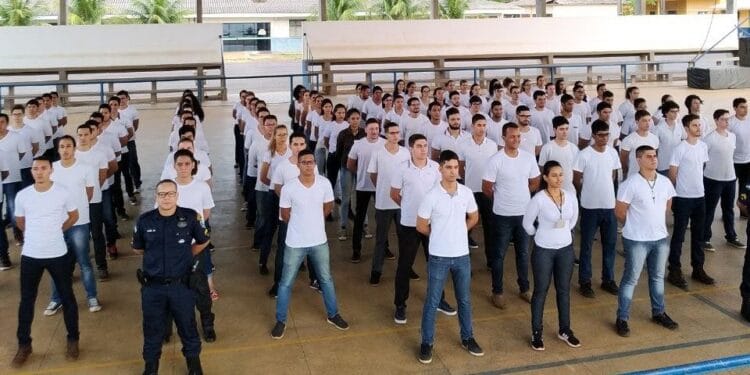 Programa de Prestação Voluntária de Serviços Administrativos está com inscrições abertas, oferecendo 282 vagas para a Segurança Pública de Rondônia.
