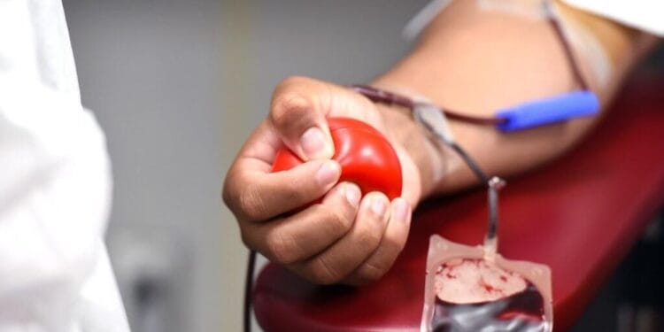 Policial penal se destaca como um exemplo de solidariedade ao se tornar o maior doador de sangue registrado no hemocentro de Rondônia