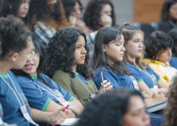 Chamamento público é divulgado para formar a comissão responsável por coordenar as eleições do Conselho da Juventude