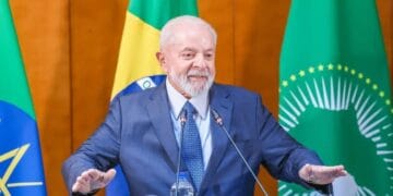 Presidente brasileiro é declarado “persona non grata” depois de comparar Israel a Hitler