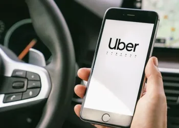 O Supremo Tribunal Federal inicia discussões sobre a extensão da decisão sobre o vínculo do trabalhador com aplicativos