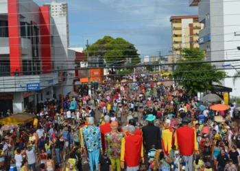 Semtran estabelece os horários e locais nos quais será proibido circular e estacionar durante o período do carnaval
