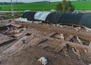 Ruínas de antiga base militar é encontrada em Israel