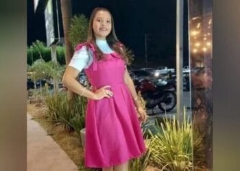 Adolescente morre em igreja após descarga elétrica em microfone