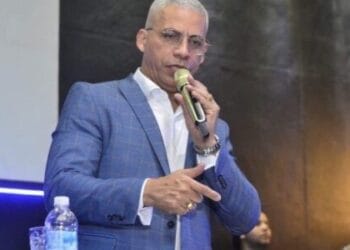 Junior Trovão rebate Ivete: ‘A luz de Cristo macetou as trevas. Se arrependa’