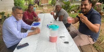 Vereador Dr. Gilber Mercês garante instalação pioneira de luzes de LED na Estrada Linha C10, em Porto Velho