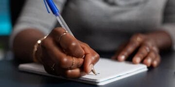 Legislação de cotas raciais, elaborada por Cláudia de Jesus, começou a ser aplicada em Rondônia