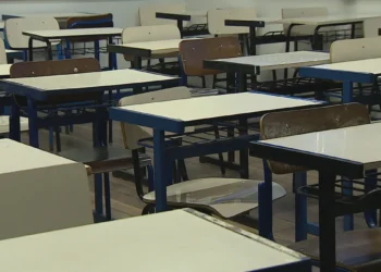 Governo de Rondônia abre edital para processo seletivo de contratação temporária de professores Classe C, cuidadores e intérpretes de Libras.