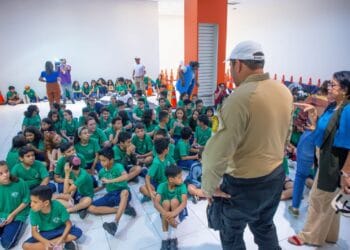 Prefeitura realiza ação educativa de trânsito para alunos da Escola Santa Marcelina