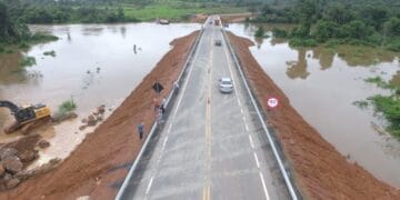 Estrutura da ponte do rio Jamari não foi afetada e trânsito continua liberado na RO-459