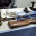 Trio é preso com arma e drogas no bairro Monte Sinai