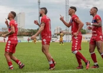 Três times disputam duas vagas na última rodada do Campeonato Rondoniense