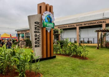 Governo de RO reforça incentivos tributários aos produtores e empresário durante a Rondônia Rural Show Internacional