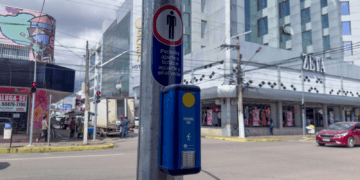 Semáforos inteligentes com sinais sonoros para deficientes visuais são instalados em Porto Velho