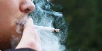 Tabagismo responde por 80% das mortes por câncer de pulmão no Brasil