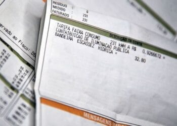 Conta de energia elétrica fica mais cara a partir de hoje