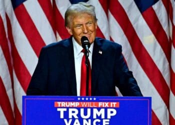 Plano de deportação em massa de Trump pode expulsar 230 mil brasileiros dos EUA