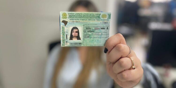 Detran-RO orienta cidadão sobre concessão do registro de exercício de atividade remunerada