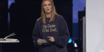 ‘Não é porque o pecado não parece ruim, que deixa de ser pecado’, alerta Sadie Robertson