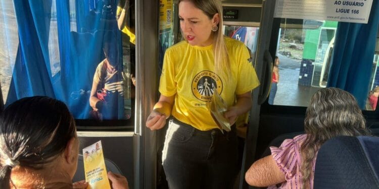 Com foco em comportamentos seguros, Detran-RO realiza ação educativa simultânea em municípios do estado