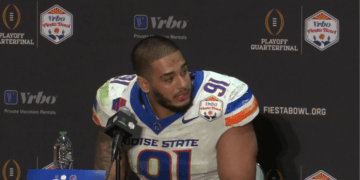 Jogador egípcio agradece treinador em coletiva por levá-lo a Jesus: “Mudou minha vida”