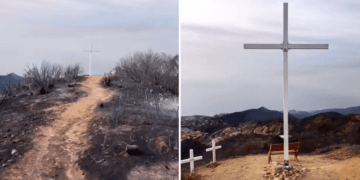 Cruz fica intacta após incêndios florestais queimarem tudo ao redor, em Malibu