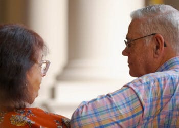 ‘Deus fez milagre’, diz mulher que voltou à vida após orações