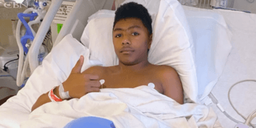 Jovem tem parada cardíaca, mas volta à vida após oração