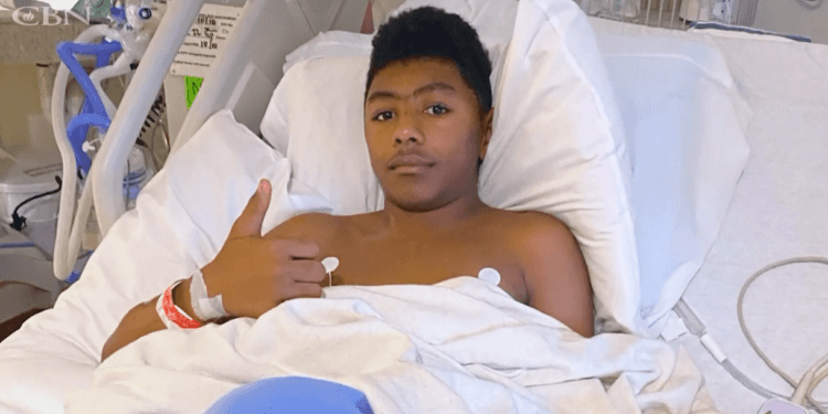 Jovem tem parada cardíaca, mas volta à vida após oração