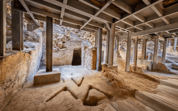 Arqueólogos encontram estrutura milenar do Primeiro Templo