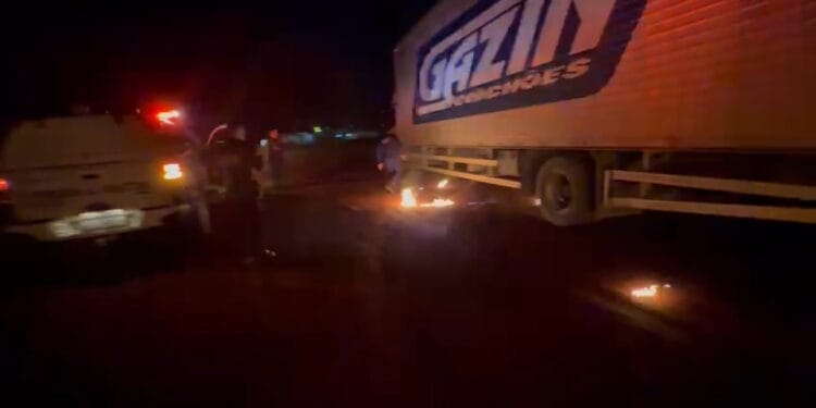 Onda de Ataques em Porto Velho: Tentativa de Incêndio em Caminhão da Gazin