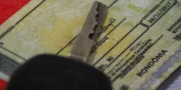 Detran-RO entrega em casa CNH aos motoristas que optarem pelo serviço