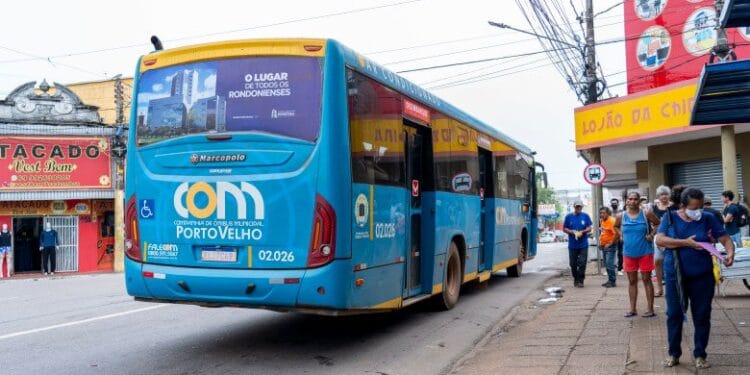 Ônibus deixarão de ter faixa de circulação exclusiva na avenida Sete de Setembro