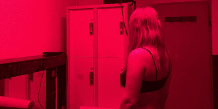 Dezenas de prostitutas se convertem em ação evangelística