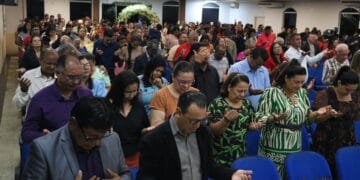 Rondônia, Amazonas e Espírito Santo já são estados de maioria evangélica, aponta pesquisa