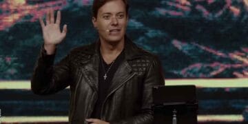 Inquérito contra André Valadão por homofobia é arquivado pelo MPF