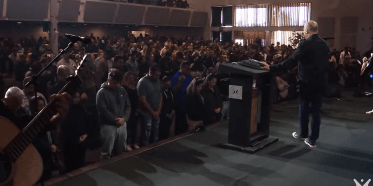 Mais de 300 aceitam Jesus após pregação nos EUA: “As pessoas estão famintas”