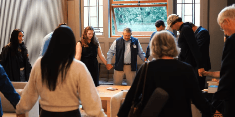 Evangelho é pregado para CEOs em evento tecnológico no Vale do Silício
